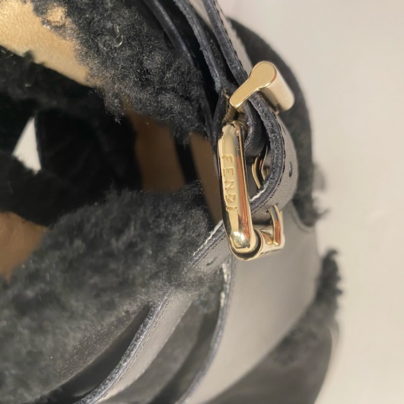 Fendi suede fur trim booties ankle boots heels black 38 - Picture 4 of 9